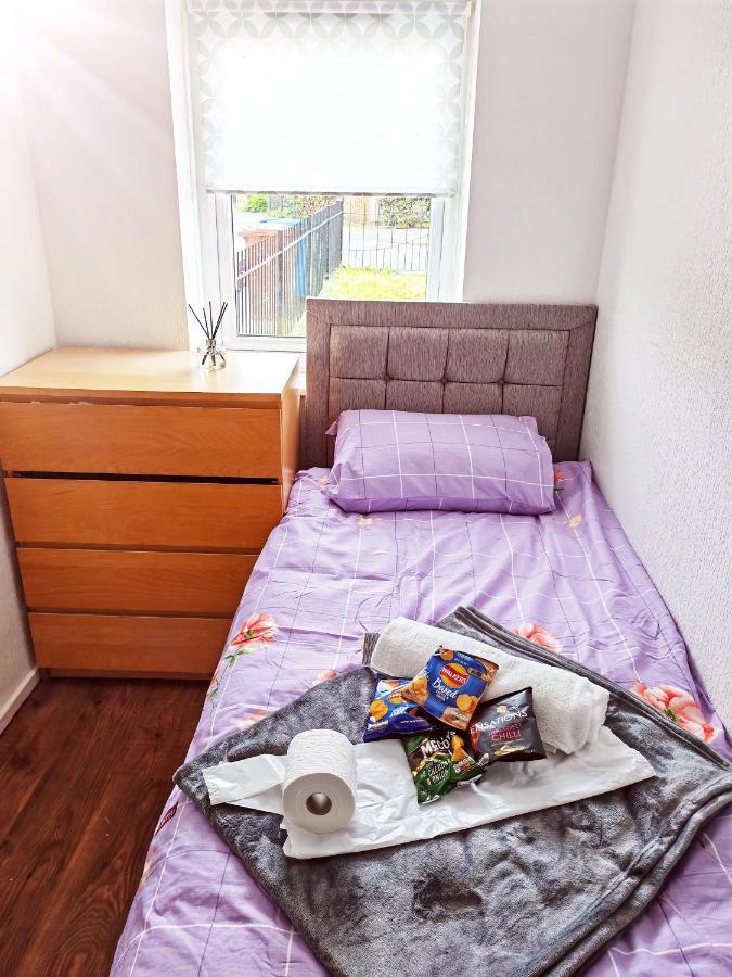 Holiday Home Manchester Exteriör bild